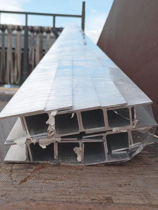 Алюминиевый тавр АД31 120x80 мм