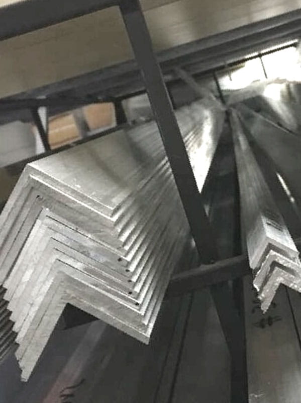 Алюминиевые уголки